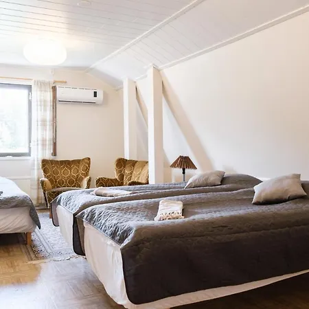 Bed & Breakfast Restaurang Sybarit Houtskar Exterior foto
